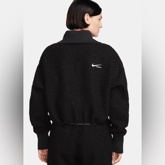 Nike women half zip black sports sweatshirt NWT - Picture 3 of 10